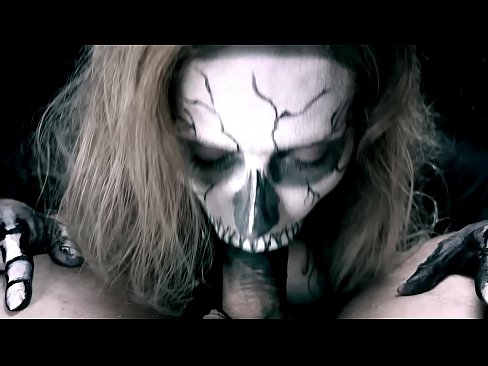 ❤️ Demon famke sûgje hoanne mei har swarte mûle en slikken cum. ❌ Russyske porno by ús fy.osagoassist.ru ❌️❤
